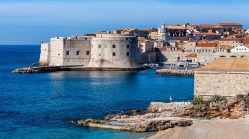 Apartment app. 88 m2 | Beautiful sea view and Old Town view | Potential! | Dubrovnik